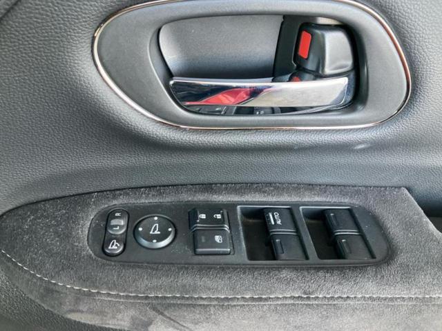 お車に合わせて無料保証以外にも、保証範囲、期間、距離を拡充させた有料保証もご用意しております！中古車の購入が初めてで不安・・・というお客様もご安心ください！