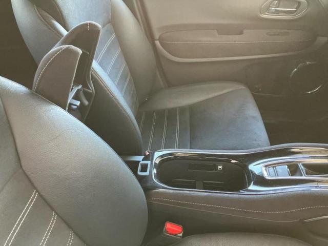 「この車の写真をもっと見たい」「状態が気になる」「この装備はついている？」どんな小さな疑問でもお気軽にお問い合わせください！