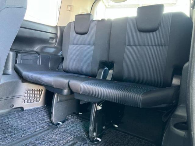 ヴォクシー ZSキラメキ2 保証書/純正 10インチ SDナビ/衝突安全装置/両側電動スライドドア/車線逸脱防止支援システム/パーキングアシスト バックガイド/ヘッドランプ LED/Bluetooth接続/ETC バックカメラ(19枚目)