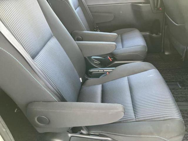 ヴォクシー ZSキラメキ2 保証書/純正 10インチ SDナビ/衝突安全装置/両側電動スライドドア/車線逸脱防止支援システム/パーキングアシスト バックガイド/ヘッドランプ LED/Bluetooth接続/ETC バックカメラ(33枚目)