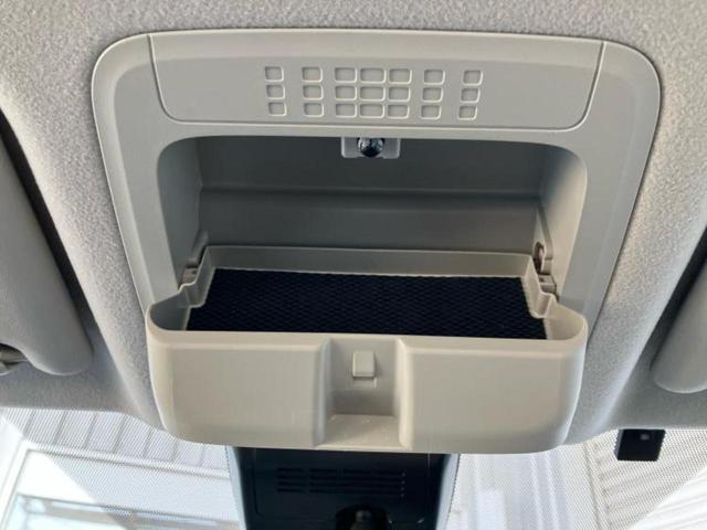 ヴォクシー ZSキラメキ2 保証書/純正 10インチ SDナビ/衝突安全装置/両側電動スライドドア/車線逸脱防止支援システム/パーキングアシスト バックガイド/ヘッドランプ LED/Bluetooth接続/ETC バックカメラ(37枚目)