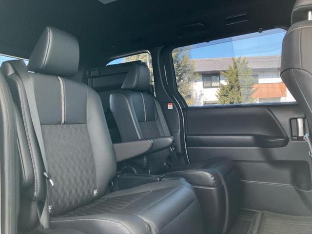 ノア S-Z 新品タイヤ/保証書/ディスプレイオーディオ+ナビ/フリップダウンモニター 純正 14インチ/トヨタセーフティセンス/両側電動スライドドア/シートヒーター 全席/全方位モニター 衝突被害軽減システム(6枚目)