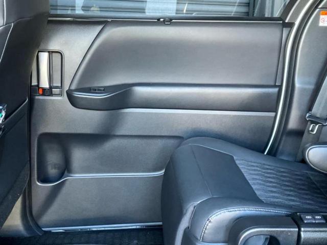 ノア S-Z 新品タイヤ/保証書/ディスプレイオーディオ+ナビ/フリップダウンモニター 純正 14インチ/トヨタセーフティセンス/両側電動スライドドア/シートヒーター 全席/全方位モニター 衝突被害軽減システム(22枚目)