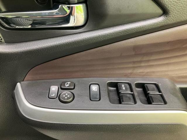 国産車から輸入車まで多様なお客様のニーズのお応えできるように、全国規模で豊富な在庫展開！車のことならＷＥＣＡＲＳへ！