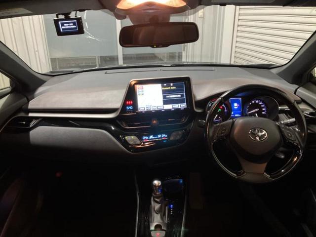 「この車の写真をもっと見たい」「状態が気になる」「この装備はついている？」どんな小さな疑問でもお気軽にお問い合わせください！