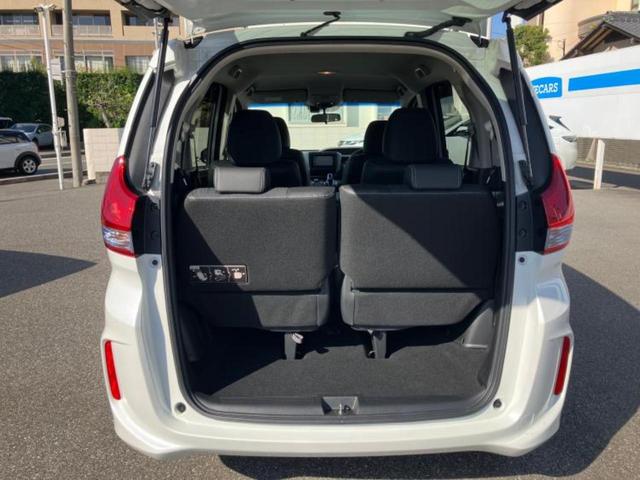 フリードハイブリッド ハイブリッドEX 新品タイヤ/純正エアロ/保証書/純正 SDナビ/ホンダセンシング/両側電動スライドドア/シートヒーター 前席/車線逸脱防止支援システム/シート ハーフレザー/ヘッドランプ LED 衝突被害軽減システム(8枚目)