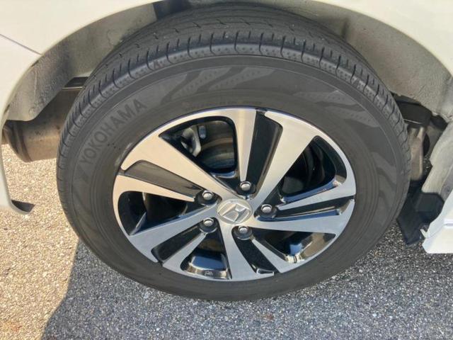 フリードハイブリッド ハイブリッドEX 新品タイヤ/純正エアロ/保証書/純正 SDナビ/ホンダセンシング/両側電動スライドドア/シートヒーター 前席/車線逸脱防止支援システム/シート ハーフレザー/ヘッドランプ LED 衝突被害軽減システム(18枚目)