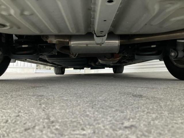 ヴォクシー ＺＳキラメキ　保証書／純正　９インチ　ナビ／フリップダウンモニター　社外　１０．１インチ／トヨタセーフティセンス／両側電動スライドドア／パーキングアシスト　バックガイド／ドライブレコーダー　社外　バックカメラ（43枚目）