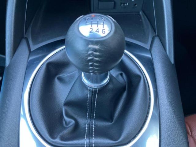 ロードスター ブラウントップ 新品タイヤ/BOSE/保証書/ディスプレイオーディオ/アイアクティブセンス(マツダ)/シートヒーター 前席/シート フルレザー/ドライブレコーダー 社外/ヘッドランプ LED/USBジャック 革シート(16枚目)