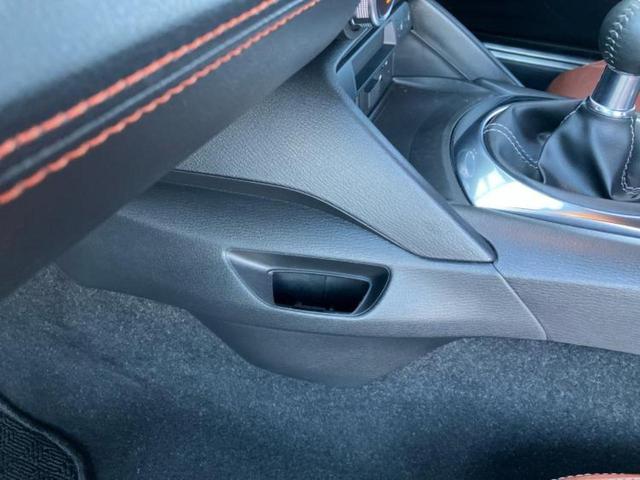 ロードスター ブラウントップ 新品タイヤ/BOSE/保証書/ディスプレイオーディオ/アイアクティブセンス(マツダ)/シートヒーター 前席/シート フルレザー/ドライブレコーダー 社外/ヘッドランプ LED/USBジャック 革シート(33枚目)