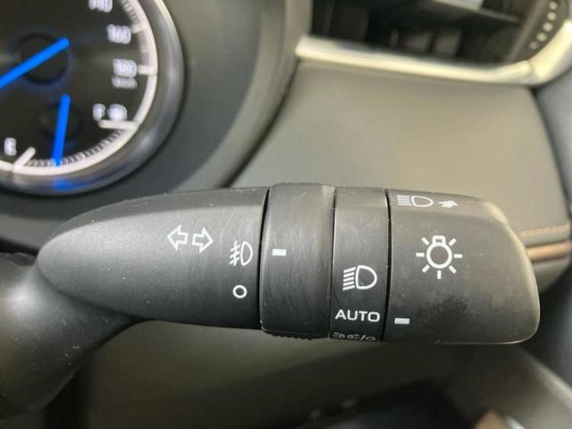 ＷＥＣＡＲＳの展示場では実際に見て、触ってお車をお選びいただけます！知識の豊富な営業スタッフが様々なカーライフをご提案いたします！