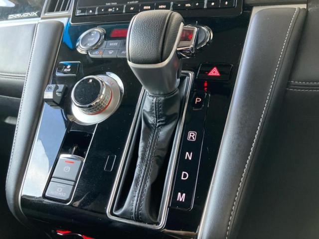 国産車から輸入車まで多様なお客様のニーズのお応えできるように、全国規模で豊富な在庫展開！車のことならＷＥＣＡＲＳへ！