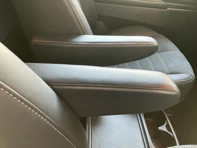 「この車の写真をもっと見たい」「状態が気になる」「この装備はついている？」どんな小さな疑問でもお気軽にお問い合わせください！