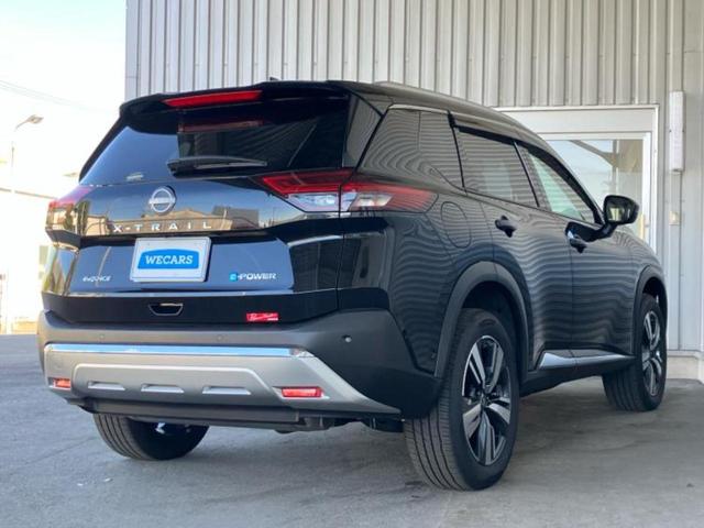 エクストレイル ４ＷＤ　Ｇ　ｅ－４ＯＲＣＥ　新品タイヤ／保証書／純正　１２．３インチ　メモリーナビ／インテリジェントルームミラー／エマージェンシーブレーキ／シートヒーター　全席／アラウンドビューモニター／車線逸脱防止支援システム　革シート（3枚目）