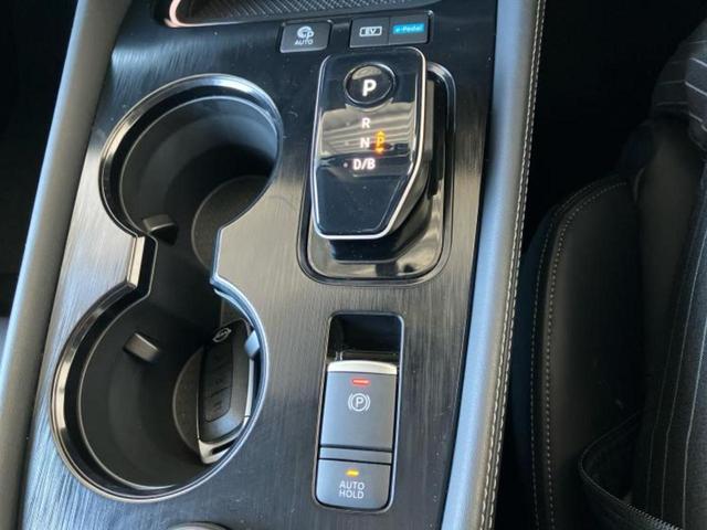 エクストレイル ４ＷＤ　Ｇ　ｅ－４ＯＲＣＥ　新品タイヤ／保証書／純正　１２．３インチ　メモリーナビ／インテリジェントルームミラー／エマージェンシーブレーキ／シートヒーター　全席／アラウンドビューモニター／車線逸脱防止支援システム　革シート（17枚目）