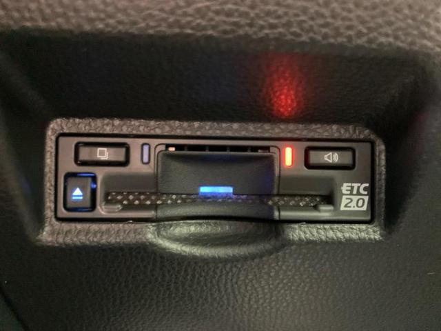 ノア ハイブリッドＳ－Ｚ　ディスプレイオーディオ＋ナビ１０．５インチ／デジタルインナーミラー／トヨタセーフティセンス／両側電動スライドドア／シートヒーター　前席／パノラミックビューモニター／車線逸脱防止支援システム（18枚目）