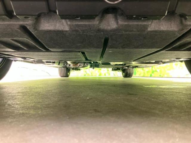 ノア ハイブリッドＳ－Ｚ　ディスプレイオーディオ＋ナビ１０．５インチ／デジタルインナーミラー／トヨタセーフティセンス／両側電動スライドドア／シートヒーター　前席／パノラミックビューモニター／車線逸脱防止支援システム（47枚目）