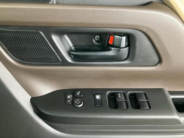 スペーシア ハイブリッドG 保証書/ヘッドランプ LED/EBD付ABS/禁煙車/エアバッグ 運転席/エアバッグ 助手席/パワーウインドウ/エンジンスタートボタン/パワーステアリング/オートライト/盗難防止システム 盗難防止装置(16枚目)