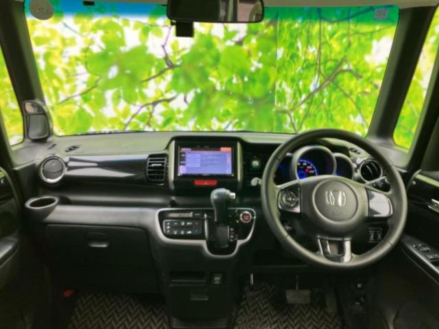 Ｎ－ＢＯＸカスタム Ｇ　ＳＳパッケージ　新品タイヤ／社外　ＳＤナビ／両側電動スライドドア／ドライブレコーダー　社外／ヘッドランプ　ＨＩＤ／ＥＴＣ／ＥＢＤ付ＡＢＳ／横滑り防止装置／アイドリングストップ／フルセグＴＶ／エアバッグ　サイド（4枚目）