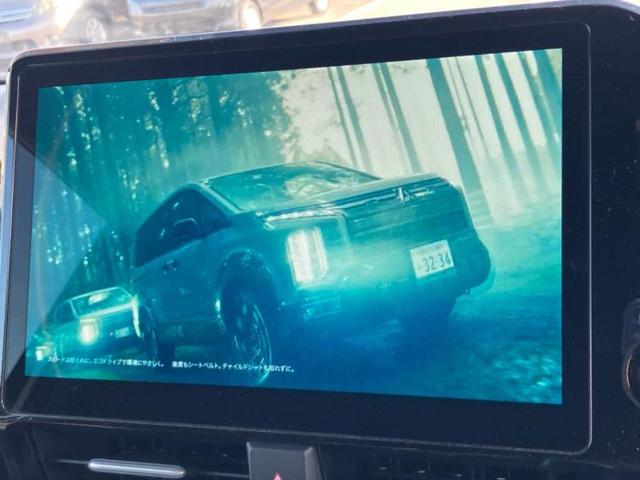 ヴォクシー Ｓ－Ｚ　保証書／ディスプレイオーディオ＋ナビ１０インチ／トヨタセーフティセンス／両側電動スライドドア／シートヒーター　前席／車線逸脱防止支援システム／シート　ハーフレザー／ドライブレコーダー　純正　ＤＶＤ再生（12枚目）