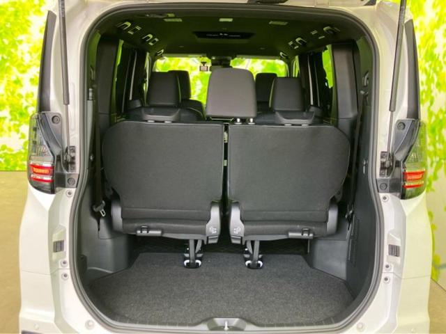 ヴォクシー Ｓ－Ｚ　保証書／ディスプレイオーディオ＋ナビ１０インチ／トヨタセーフティセンス／両側電動スライドドア／シートヒーター　前席／車線逸脱防止支援システム／シート　ハーフレザー／ドライブレコーダー　純正　ＤＶＤ再生（19枚目）