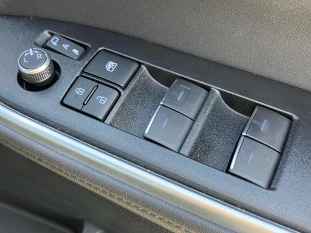 ヴォクシー Ｓ－Ｚ　保証書／ディスプレイオーディオ＋ナビ１０インチ／トヨタセーフティセンス／両側電動スライドドア／シートヒーター　前席／車線逸脱防止支援システム／シート　ハーフレザー／ドライブレコーダー　純正　ＤＶＤ再生（34枚目）