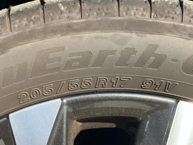 ヴォクシー Ｓ－Ｚ　保証書／ディスプレイオーディオ＋ナビ１０インチ／トヨタセーフティセンス／両側電動スライドドア／シートヒーター　前席／車線逸脱防止支援システム／シート　ハーフレザー／ドライブレコーダー　純正　ＤＶＤ再生（40枚目）