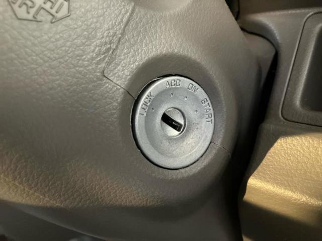 エブリイ ＰＣ　保証書／セーフティサポート（スズキ）／車線逸脱防止支援システム／ＵＳＢジャック／横滑り防止装置／衝突安全ボディ／パワーウインドウ／キーレスエントリー／パワーステアリング／オートライト／盗難防止システム（15枚目）