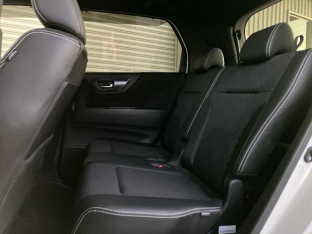 Ｎ－ＷＧＮカスタム Ｇ・Ｌパッケージ　新品タイヤ／保証書／社外　ＳＤナビ／シート　ハーフレザー／ヘッドランプ　ＬＥＤ／Ｂｌｕｅｔｏｏｔｈ接続／ＥＴＣ／ＥＢＤ付ＡＢＳ／横滑り防止装置／アイドリングストップ／バックモニター／フルセグＴＶ（8枚目）