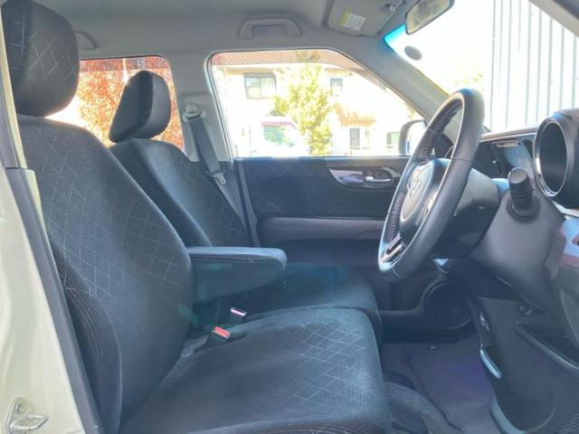 N-ONE プレミアム・Lパッケージ 保証書/ディスプレイオーディオ/ヘッドランプ HID/Bluetooth接続/HDMI接続/EBD付ABS/横滑り防止装置/アイドリングストップ/アルミホイール 純正 14インチ ワンオーナー(5枚目)