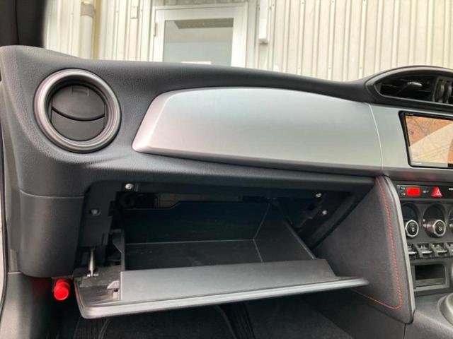 ＢＲＺ Ｓ　保証書／社外　ＳＤナビ／シートヒーター　前席／シート　ハーフレザー／ヘッドランプ　ＨＩＤ／Ｂｌｕｅｔｏｏｔｈ接続／ＥＢＤ付ＡＢＳ／横滑り防止装置／バックモニター／フルセグＴＶ／ＤＶＤ　バックカメラ（29枚目）