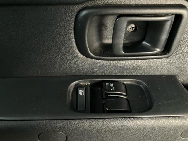 ハイゼットカーゴ ４ＷＤデラックスＳＡ３　新品タイヤ／保証書／スマートアシスト（トヨタ・ダイハツ）／車線逸脱防止支援システム／ドライブレコーダー　社外／ヘッドランプ　ＬＥＤ／ＵＳＢジャック／ＥＴＣ／ＥＢＤ付ＡＢＳ／横滑り防止装置　４ＷＤ（18枚目）