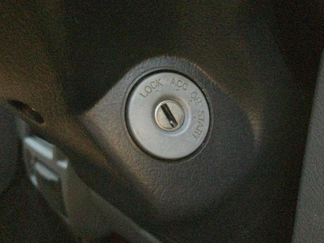 タウンボックス ＲＸ　新品タイヤ／保証書／ＥＢＤ付ＡＢＳ／禁煙車／エアバッグ　運転席／エアバッグ　助手席／衝突安全ボディ／アルミホイール　純正　１３インチ／パワーウインドウ／キーレスエントリー／パワーステアリング（15枚目）