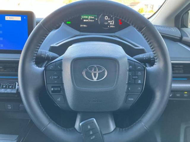 プリウス Ｚ　新品タイヤ／サンルーフ／保証書／純正　ＳＤナビ／衝突安全装置／シートヒーター／全方位モニター／車線逸脱防止支援システム／パーキングアシスト　自動操舵／電動バックドア／ヘッドランプ　ＬＥＤ　全周囲カメラ（14枚目）