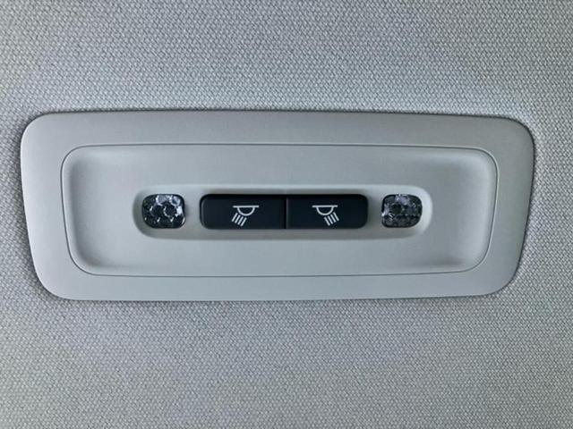 プリウス Ｚ　新品タイヤ／サンルーフ／保証書／純正　ＳＤナビ／衝突安全装置／シートヒーター／全方位モニター／車線逸脱防止支援システム／パーキングアシスト　自動操舵／電動バックドア／ヘッドランプ　ＬＥＤ　全周囲カメラ（35枚目）