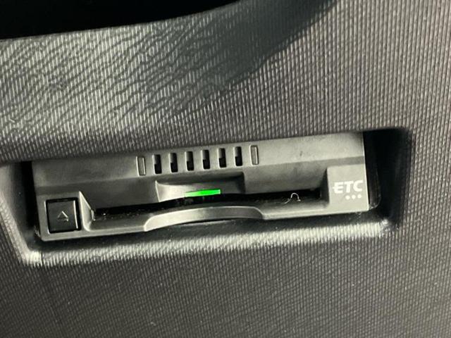 アクア Ｓスタイルブラック　保証書／純正　９インチ　ＳＤナビ／トヨタセーフティセンス／シートヒーター　前席／車線逸脱防止支援システム／ドライブレコーダー　前後／Ｂｌｕｅｔｏｏｔｈ接続／ＥＴＣ／横滑り防止装置／アイドリングストップ（18枚目）