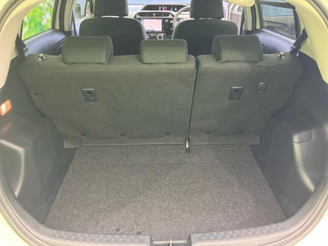 アクア Ｓスタイルブラック　保証書／純正　９インチ　ＳＤナビ／トヨタセーフティセンス／シートヒーター　前席／車線逸脱防止支援システム／ドライブレコーダー　前後／Ｂｌｕｅｔｏｏｔｈ接続／ＥＴＣ／横滑り防止装置／アイドリングストップ（19枚目）