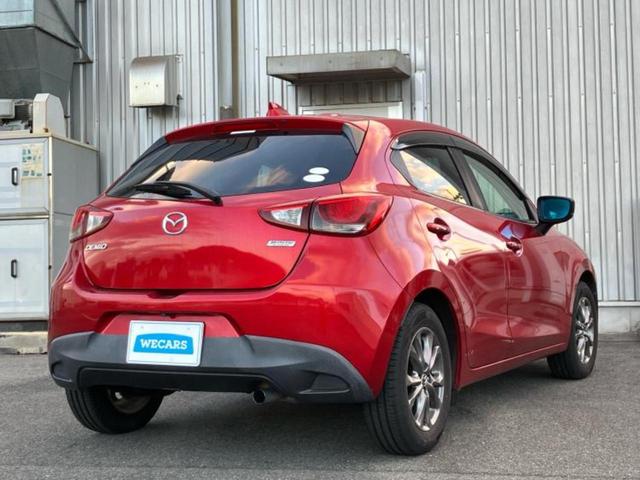 デミオ １３Ｓ　保証書／ディスプレイオーディオ／衝突安全装置／シートヒーター　前席／ヘッドランプ　ＬＥＤ／ＵＳＢジャック／Ｂｌｕｅｔｏｏｔｈ接続／ＥＴＣ／ＥＢＤ付ＡＢＳ／横滑り防止装置／アイドリングストップ（3枚目）