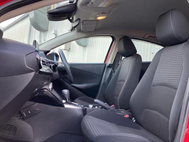 デミオ １３Ｓ　保証書／ディスプレイオーディオ／衝突安全装置／シートヒーター　前席／ヘッドランプ　ＬＥＤ／ＵＳＢジャック／Ｂｌｕｅｔｏｏｔｈ接続／ＥＴＣ／ＥＢＤ付ＡＢＳ／横滑り防止装置／アイドリングストップ（7枚目）