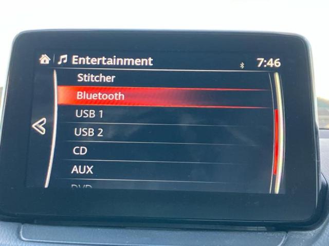 デミオ １３Ｓ　保証書／ディスプレイオーディオ／衝突安全装置／シートヒーター　前席／ヘッドランプ　ＬＥＤ／ＵＳＢジャック／Ｂｌｕｅｔｏｏｔｈ接続／ＥＴＣ／ＥＢＤ付ＡＢＳ／横滑り防止装置／アイドリングストップ（9枚目）