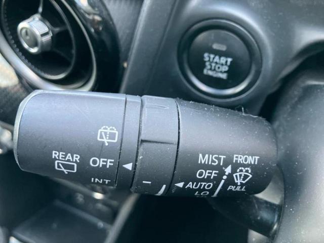 デミオ １３Ｓ　保証書／ディスプレイオーディオ／衝突安全装置／シートヒーター　前席／ヘッドランプ　ＬＥＤ／ＵＳＢジャック／Ｂｌｕｅｔｏｏｔｈ接続／ＥＴＣ／ＥＢＤ付ＡＢＳ／横滑り防止装置／アイドリングストップ（14枚目）