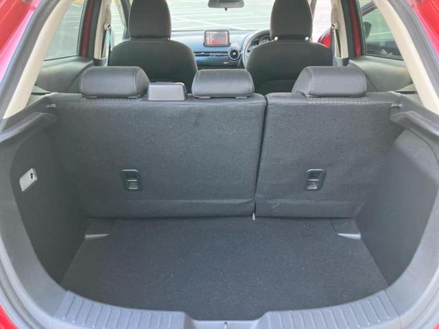 デミオ １３Ｓ　保証書／ディスプレイオーディオ／衝突安全装置／シートヒーター　前席／ヘッドランプ　ＬＥＤ／ＵＳＢジャック／Ｂｌｕｅｔｏｏｔｈ接続／ＥＴＣ／ＥＢＤ付ＡＢＳ／横滑り防止装置／アイドリングストップ（19枚目）