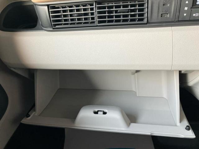 Ｎ－ＢＯＸ ヒョウジュン　保証書／純正　８インチ　ナビ／ホンダセンシング／両側電動スライドドア／シートヒーター　前席／登録済未使用車／ヘッドランプ　ＬＥＤ／Ｂｌｕｅｔｏｏｔｈ接続／ＥＢＤ付ＡＢＳ／アイドリングストップ　禁煙車（35枚目）