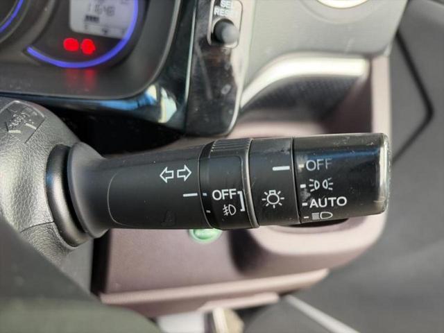 Ｎ－ＷＧＮカスタム Ｇ・Ｌパッケージ　新品タイヤ／純正　ＳＤナビ／ヘッドランプ　ＬＥＤ／Ｂｌｕｅｔｏｏｔｈ接続／ＥＴＣ／ＥＢＤ付ＡＢＳ／横滑り防止装置／アイドリングストップ／バックモニター／フルセグＴＶ／ＤＶＤ　バックカメラ　ＤＶＤ再生（16枚目）