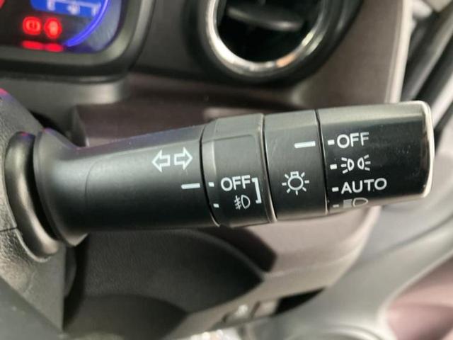 Ｎ－ＯＮＥ プレミアム２トーンカラースタイル　新品タイヤ／保証書／純正　ＳＤナビ／ヘッドランプ　ＨＩＤ／Ｂｌｕｅｔｏｏｔｈ接続／ＥＴＣ／ＥＢＤ付ＡＢＳ／横滑り防止装置／アイドリングストップ／バックモニター／アルミホイール　純正　１４インチ（15枚目）