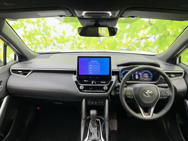 カローラクロス ハイブリッドＺ　保証書／純正　１０．５インチ　メモリーナビ／トヨタセーフティセンス／シートヒーター　前席／パノラミックビューモニター／車線逸脱防止支援システム／シート　ハーフレザー／パーキングアシスト　自動操舵（4枚目）