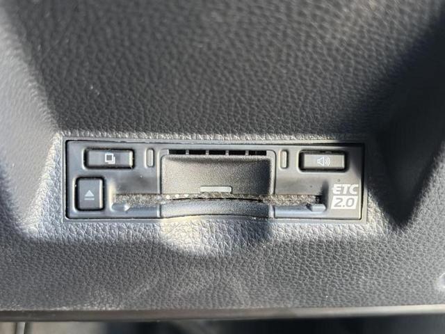 ヤリスクロス ハイブリッドＺ　ディスプレイオーディオ＋ナビ／デジタルインナーミラー／トヨタセーフティセンス／シートヒーター　前席／全方位モニター／シート　ハーフレザー／電動バックドア／ヘッドランプ　ＬＥＤ　衝突被害軽減システム（17枚目）