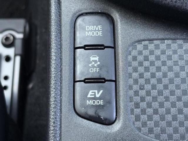 ヤリスクロス ハイブリッドＺ　ディスプレイオーディオ＋ナビ／デジタルインナーミラー／トヨタセーフティセンス／シートヒーター　前席／全方位モニター／シート　ハーフレザー／電動バックドア／ヘッドランプ　ＬＥＤ　衝突被害軽減システム（27枚目）