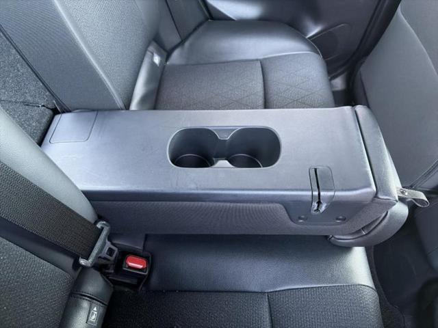 ヤリスクロス ハイブリッドＺ　ディスプレイオーディオ＋ナビ／デジタルインナーミラー／トヨタセーフティセンス／シートヒーター　前席／全方位モニター／シート　ハーフレザー／電動バックドア／ヘッドランプ　ＬＥＤ　衝突被害軽減システム（31枚目）