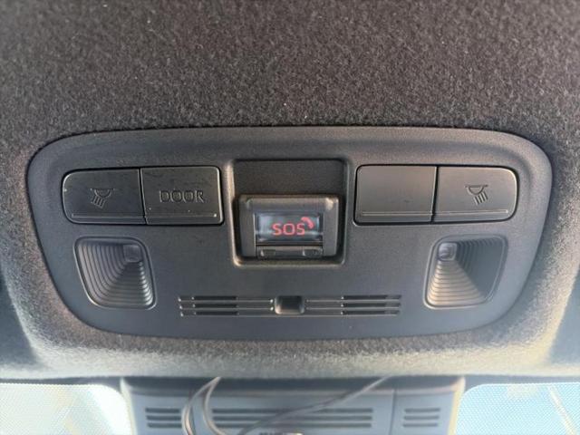 ヤリスクロス ハイブリッドＺ　ディスプレイオーディオ＋ナビ／デジタルインナーミラー／トヨタセーフティセンス／シートヒーター　前席／全方位モニター／シート　ハーフレザー／電動バックドア／ヘッドランプ　ＬＥＤ　衝突被害軽減システム（34枚目）